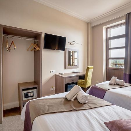 The Frontier Hotel Siret Extérieur photo