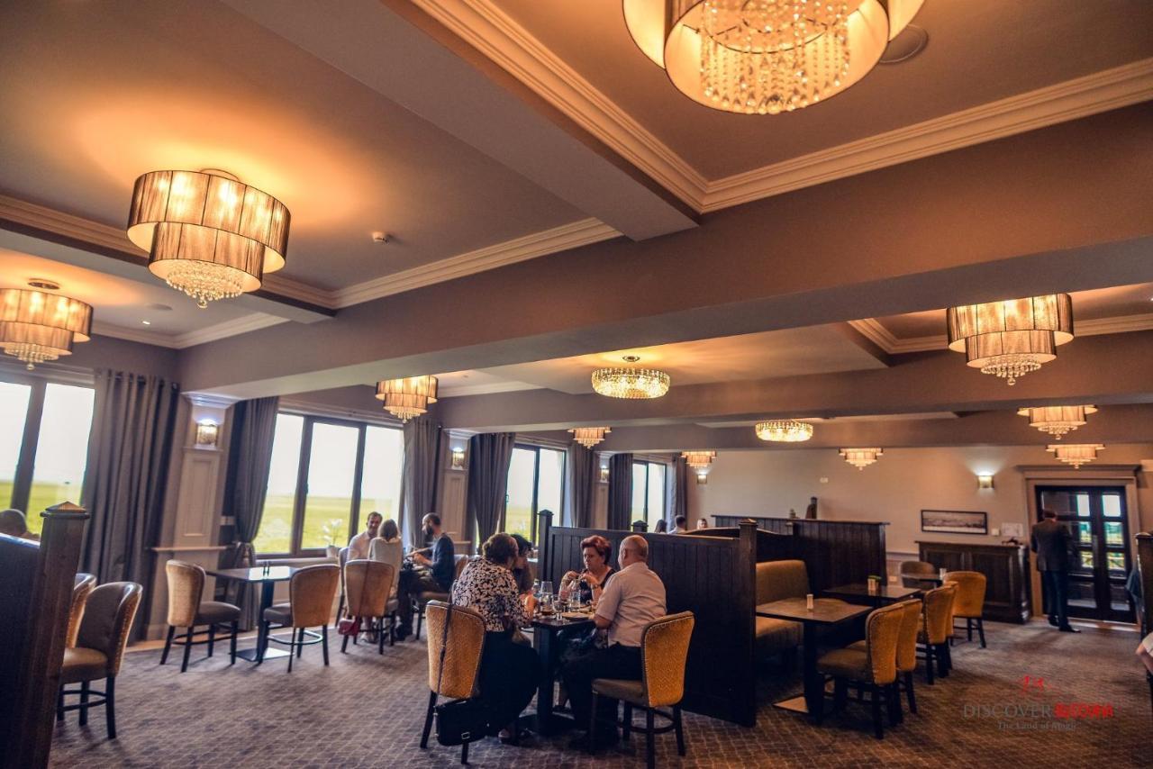 The Frontier Hotel Siret Extérieur photo